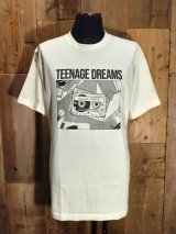 TEENAGE DREAMS TEE (IV)