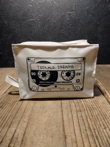 画像2: TEENAGE DREAMS SQUARE POUCH (IV)